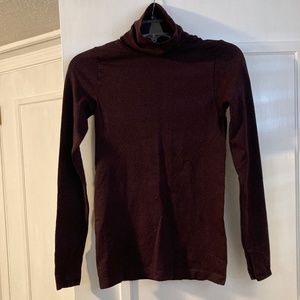 Athleta Flurry Peak Turtleneck